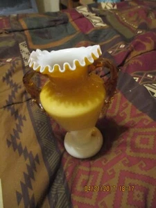 Vintage Hand Blown Glass Ruffled Jack in the Pulpit Vase Cased Gold & White - Picture 1 of 8