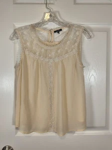 Monteau Blouse Women's Large Cream Ivory  Lace Sleeveless Shirt Round Neck  - Picture 1 of 5