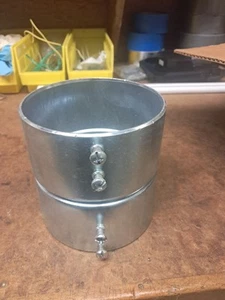 Thomas Betts 4" Set Screw Zinc Plated Couplings for EMT Conduit TK1210A  - Picture 1 of 2