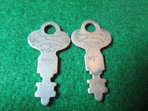 2 VINTAGE ADLERSCHLOSS SCHLÜSSEL. B367N. - Bild 1 von 2