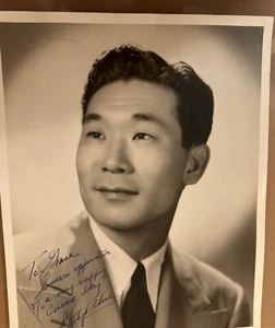 Vintage Actor Philip Ahn 8x10 B&W Signed/Autographed Photo “China Sky” - Picture 1 of 5