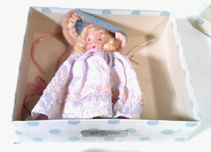 Nancy Ann ~ Geschichtenbuch Puppe ~ Little Miss Donnet ~ #163 ~ Biskuit ~ 5,5 Zoll ~ blond ~ mit Ständer - Bild 1 von 8