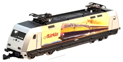 Marklin Z Scale Marklin 2004 Toy Fair Electric 5-pole LED (tested) jewel case - Image 1 of 4