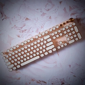 New! Pink Retro Typewriter-Style Wired Gaming Computer Keyboard - Picture 1 of 9