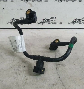 Cuerpo inyector tubo combustible Ducati Panigale 1299 S R 2016 1199 2015 59023533A - Imagen 1 de 6