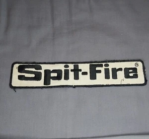 Wynn’s Spit Fire Gas & Oil 9"x 1 3/4" Large Black White Tab Patch - Imagen 1 de 2