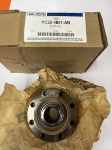 NEW Genuine Ford Companion Flange YC3Z4851AB BUY IT NOW FREE SHIPPING - Bild 1 von 8