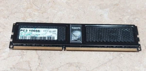 OCZ Memory 2GB PC3-10666 DDR3-1333 Intel XMP OCZ3X1600LV6GK TESTED 1.6V - Picture 1 of 2