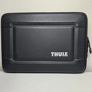 Thule Sweden Gauntlet Laptop Sleeve Case, Fits up to 15" - Ultimate Protection - Picture 1 of 7