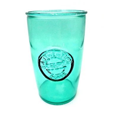 Auténtico vaso de vidrio transparente turquesa 100 % reciclado en relieve Foto 1 de 4