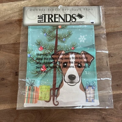 Двусторонний садовый флаг Carson Jack Russell & Christmas Tree 12,5 дюйма x 18 дюймов - Изображение 1 из 4