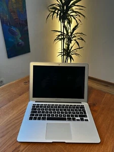 Apple MacBook Air 2013 13,3" | i5 1,3 GHz | 4GB RAM | 250GB SSD ✅ Händler✅TOP✅ - Bild 1 von 6