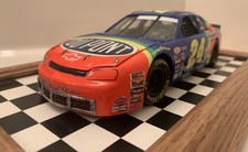 Jeff Gordon Raced / Win Tribute 1996 Hanes 500 Die Cast