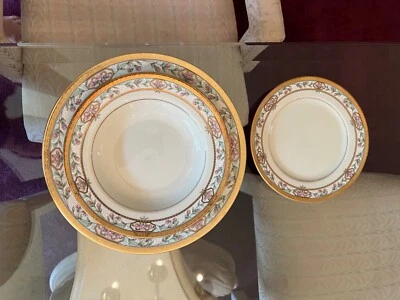 Juego de 16 lugares chapado en oro de 24 quilates Mikasa China L5517 Foto 1 de 4