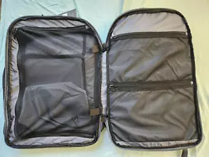NEW 🔥 OGIO Ultimate Travel Backpack One-Bag Splitpack Suitcase-Style-Opening - Picture 1 of 6