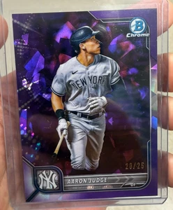2022 Bowman Chrome Aaron Judge #90 Purple Sapphire Refractor 20/25 - Picture 1 of 3