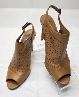 Zapatos de salón Prada marrón de cuero perforado punta abierta correa al tobillo tacón alto talla 40 Foto 1 de 4