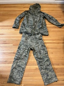 Military Parka & Pants All Purpose Environmental Camouflage Med SPM1C1-09-D-0035 - Picture 1 of 17