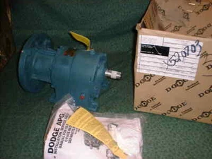 NEW Dodge APG Gearbox - Inline - C-Face Gear Reducer Ratio 9.3:1 (32493-BPR2) - Picture 1 of 3