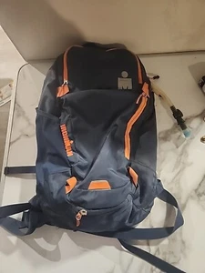 Ironman Triathlon Lightweight Adjustable Day Pack Trail Backpack Hydration Bag  - Picture 1 of 12