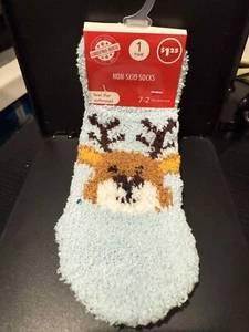 Christmas House Non-Skid House Youth Socks - Picture 1 of 2
