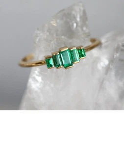 Natural Emerald Glass Gemstone Five Stone Solitaire Ring For Women - Picture 1 of 3