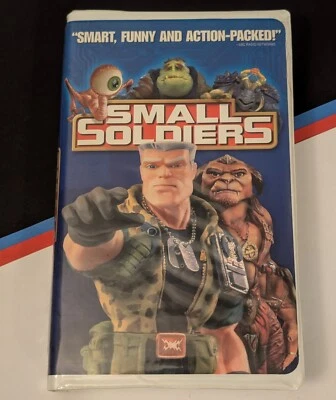Small Soldiers (1998 VHS) Vtg 90s Cult Kirsten Dunst Joe Dante Tommy Lee Jones - Image 1 of 4