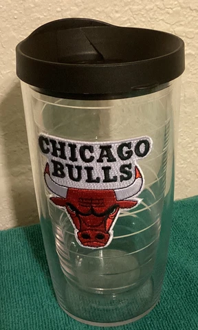 Chicago Bulls Cup 16 oz Clear with Bulls patch embedded Tervis Tumbler Cover
