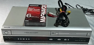 Philips VCR DVD Player Combo Model # DVP3050V/37 Bundle (NO Remote) TESTED-WORKS - Image 1 of 4