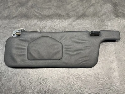 Nissan 240sx S13 1989-1994 parasol lado izquierdo del conductor OEM  Foto 1 de 4