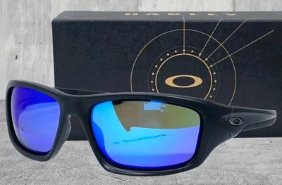 Gafas de sol personalizadas OAKLEY negro mate VÁLVULA + (mercado de accesorios) azul POLARIZADAS ¡NUEVAS! Foto 1 de 4