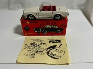Tekno Mercedes Benz 230 SL  with box - Picture 1 of 18