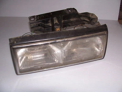 FARO IZQUIERDO 1993 1992 1991 DEVILLE TRACCIÓN DELANTERA Fleetwood OEM usado original Cadillac Foto 1 de 4