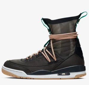 Air Jordan 3 Retro Explorer Lite XX -8- BQ8394-003 Anthrazit Weiß Damenstiefel - Bild 1 von 6