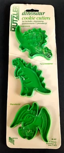 VTG Dinosaur Cookie Cutters 3 Green Plastic T-Rex by Hutzler Kids NEW - Picture 1 of 7