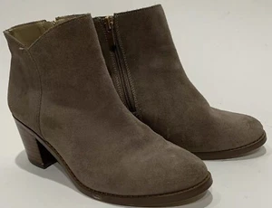 Womens Suede Leather Ankle Booties 6.5D Wide Tan Heeled Lands End Side Zip - Picture 1 of 6