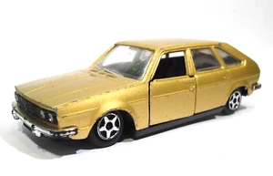 Vintage 1970s Norev Jetcar 1:43 Renault 30TS Gold Made In France Diecast Model - Picture 1 of 7