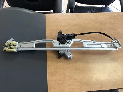 15 16 17 18 19 FORD TRANSIT 250 FRONT RIGHT PASS WINDOW REGULATOR W/ MOTOR OEM - Image 1 of 4