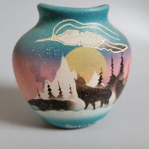 HOZONI KERAMIK HANDBEMALT VON AMERIKANISCHEN INDIANERN SIGNIERT VASE WOLFSFEDER - Bild 1 von 7