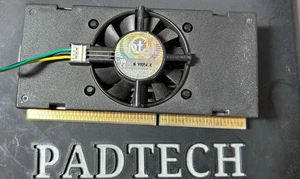 Intel SL3D5 Pentium II 400MHz 400/512/100/2.0v CPU SLOT 1 genuine heatsink/Fan - Picture 1 of 7