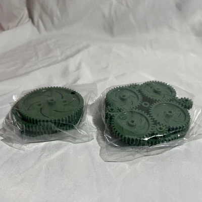 Vex Robotics  V5 Gear Kit 276-2169 New Sealed V.5 Robotics 84 60 36 12 Tooth - Image 1 of 4