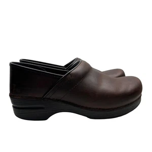 Dansko Brown Oiled nubuck leather Clogs shoes Women's size EU40/US9.5-10 - Picture 1 of 9