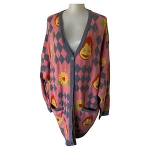 NUOVO Cardigan Studio Ghibli Howl's 3X Moving Castle Diamonds & Calcifer - Foto 1 di 9