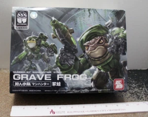 Number 57 GRAVE FROG model, open box, parts still sealed in plastic - Picture 1 of 8