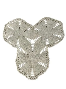 Doily Handmade Cotton Crochet (steel Hook) Off White Unusual Shape Fan Popcorn - Picture 1 of 9