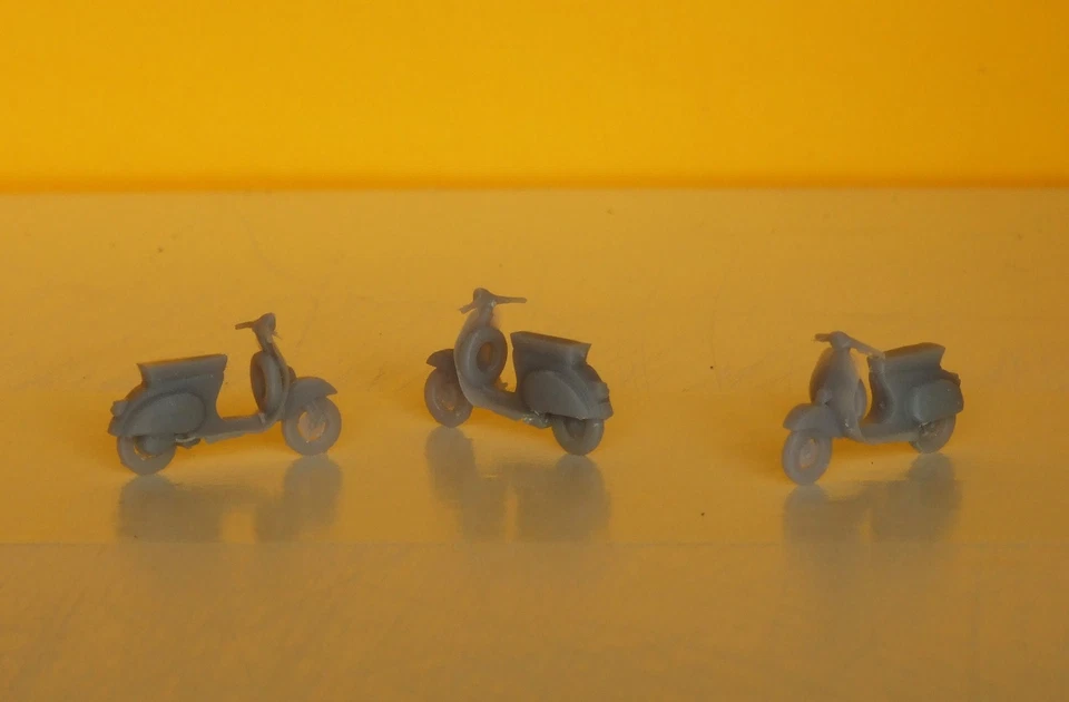 Vespa 125 primavera scala 1:87  per modellismo pz.3 - Krea - Immagine 1 di 1