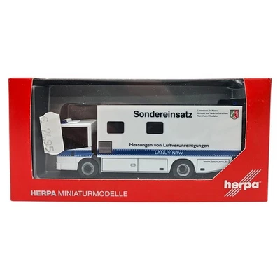Herpa LKW Mercedes Benz Econic Koffer-LKW Sondereinsatz Polizei NRW 309660 P16 - Bild 1 von 4