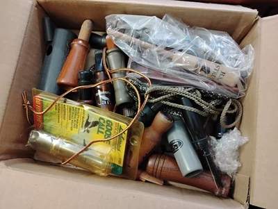 Большой лот винтажных игровых звонков койот лиса ворона индейка плюс многое другое - Изображение 1 из 4