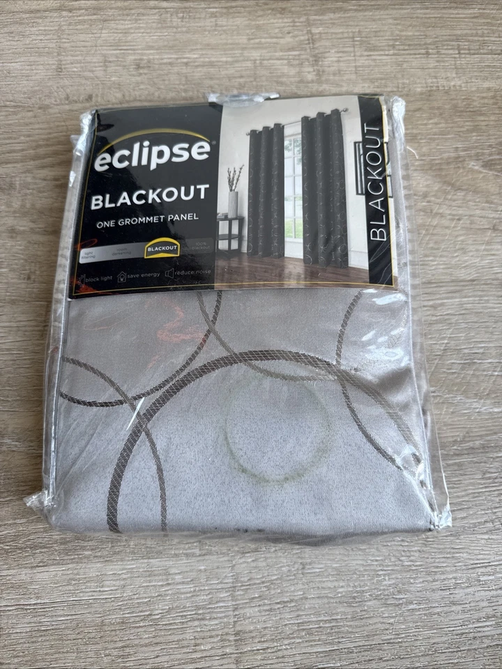 MERIDIAN THERMABACK BLACKOUT WINDOW CURTAIN PANEL By ECLIPSE SIZE 42" x 84" CHOC