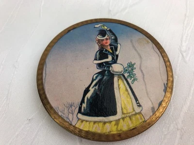 BEAUTIFUL VINTAGE POWDER COMPACT - STRATTON - ELEGANT LADY ON LID - SOME DAMAGE - image 1 of 3